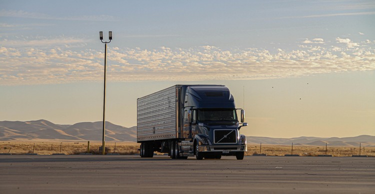 driving truck au