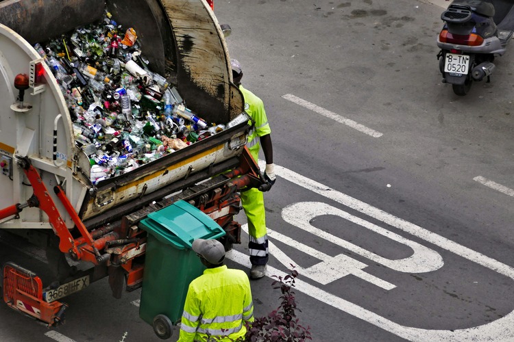 garbage truck workers