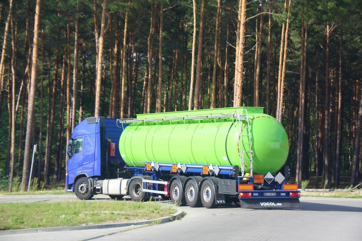 tanker
